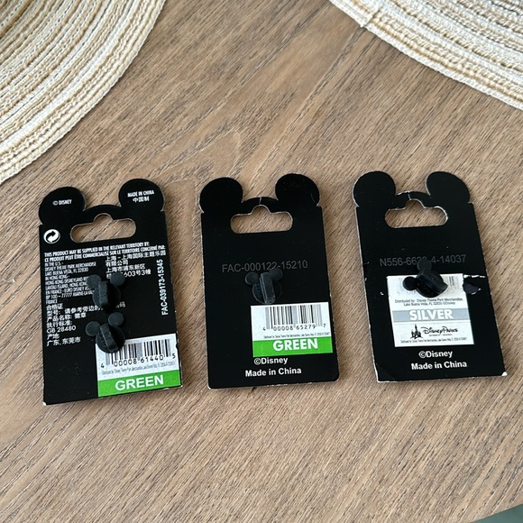 NWT Bundle of 3 Mickey Mouse Disney Trading Pins - Picture 2 of 3